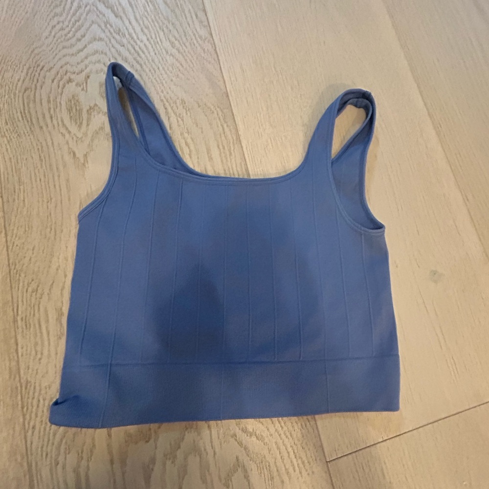 H&M cropped sport tank top size small